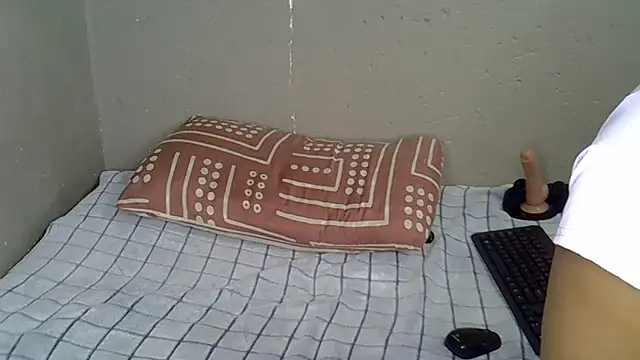 Bellabootie online show from 02-03-26, 06:46