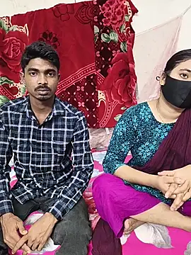 Love Queen11 online show from 03-13-26, 04:24