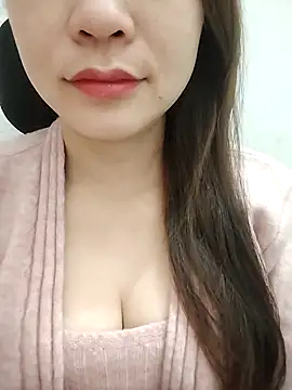 Girl Shy2000 online show from 12-21-25, 11:12