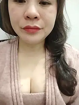 Girl Shy2000 online show from 02-12-26, 03:40