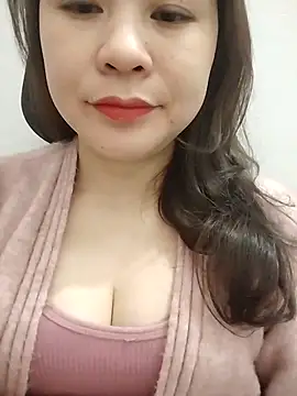 Girl Shy2000 online show from 02-15-26, 10:36