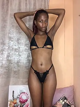 Caramel102004 online show from 11-06-25, 08:21