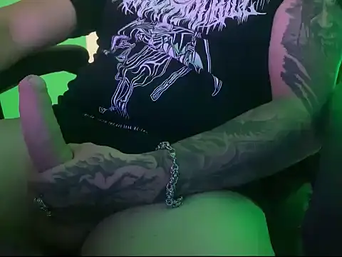 Snapshot of Sinner___ chatting on 02-04-26, 11:09 Sinner online show from 02-04-26, 11:09