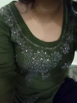 Snapshot of Anchal-si chatting on 01-17-26, 04:22 Anchal-si online show from 01-17-26, 04:22