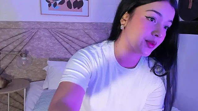 EmmaBlossom online show from 03-19-26, 12:42