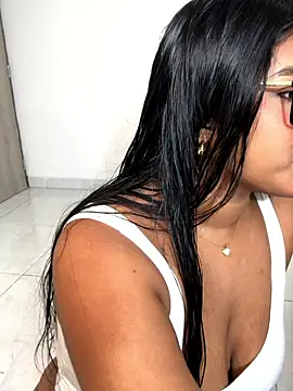 Snapshot of AnaBrowmn chatting on 01-07-26, 12:07 AnaBrowmn online show from 01-07-26, 12:07