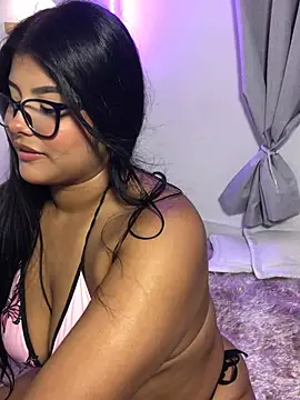 AnaBrowmn online show from 06-18-26, 11:42