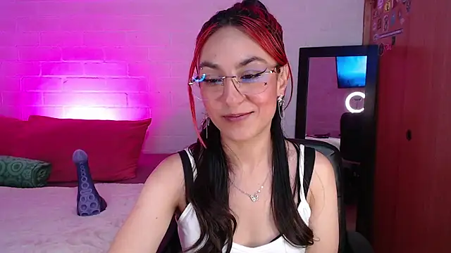 Amy66 online show from 05-22-26, 04:30
