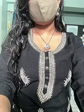 Lisa afreen online show from 06-24-26, 12:04