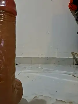 Snapshot of moka12378 chatting on 11-14-25, 12:59 moka12378 online show from 11-14-25, 12:59