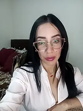 YaraDuartee online show from 03-29-26, 01:05