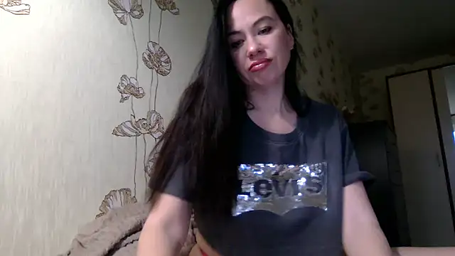 Snapshot of Varivela chatting on 04-19-26, 02:38 Varivela online show from 04-19-26, 02:38