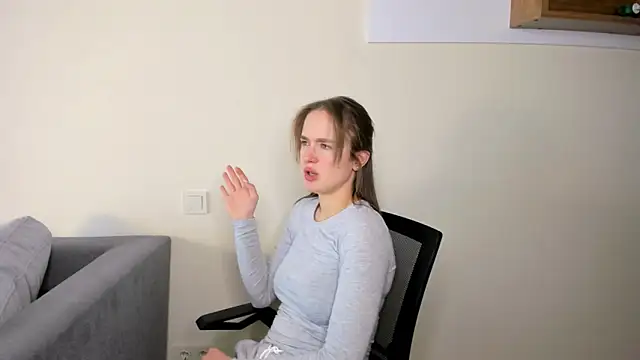 LilMary  online show from 03-05-26, 07:26