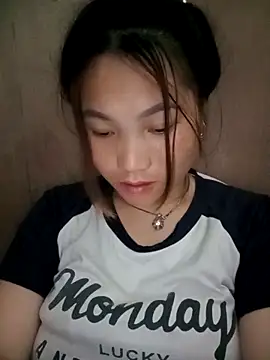 min-xinh online show from 11-09-25, 09:18