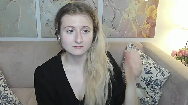 CamillaDreamer online show from 05-16-26, 05:34