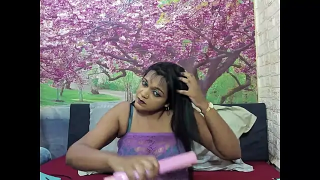 indianswtbella online show from 07-06-26, 05:04