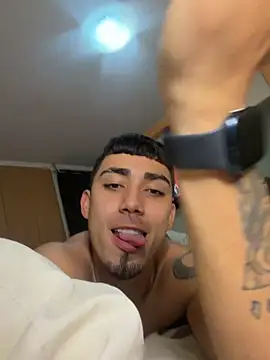 Snapshot of bbyexclussive chatting on 03-21-26, 07:46 bbyexclussive online show from 03-21-26, 07:46