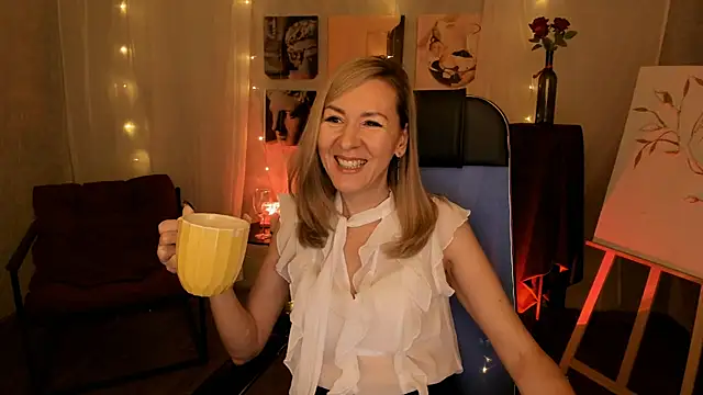 Snapshot of DonnaSmitth chatting on 01-05-26, 06:33 DonnaSmitth online show from 01-05-26, 06:33