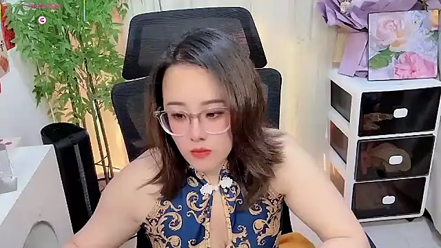 Snapshot of NEWONETO chatting on 02-08-26, 03:04 NEWONETO online show from 02-08-26, 03:04