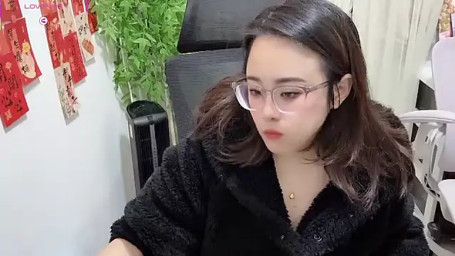 Snapshot of NEWONETO chatting on 03-23-26, 12:20 NEWONETO online show from 03-23-26, 12:20