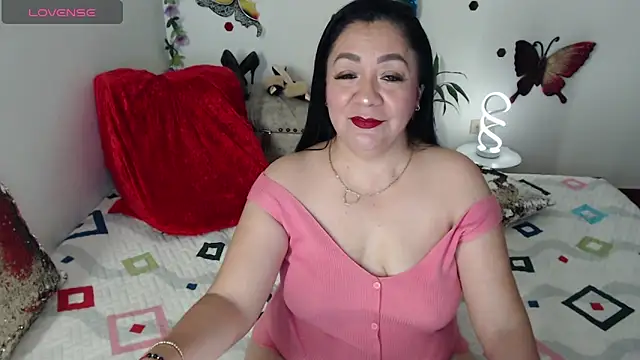 yourhornyjuliettee online show from 04-27-26, 09:57