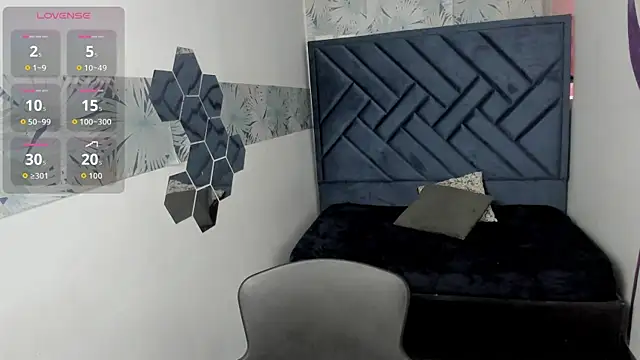 Valery More   online show from 01-08-26, 02:08