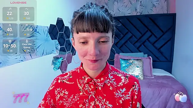 Valery More   online show from 05-23-26, 01:37