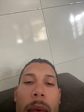 MCLZK online show from 03-10-26, 06:13