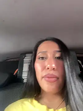 Amelia Rivas online show from 04-08-26, 03:45