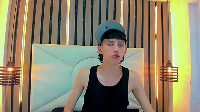 thaigo twink38 online show from 04-29-26, 09:24