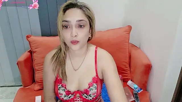 INDIANROMANCE online show from 05-19-26, 01:56