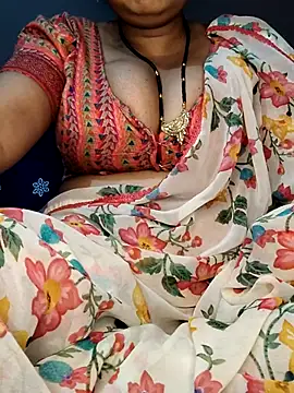 Hot  bhabhi 99 online show from 07-10-26, 04:28
