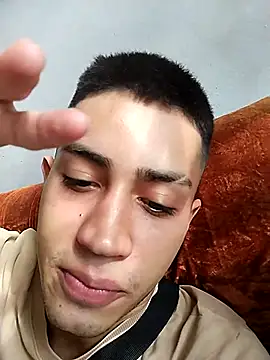 Snapshot of duvan_777 chatting on 10-01-25, 08:26 duvan 777 online show from 10-01-25, 08:26