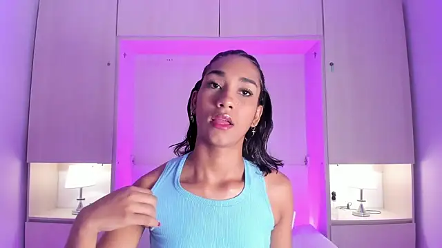 AnahiCollins online show from 05-21-26, 12:01