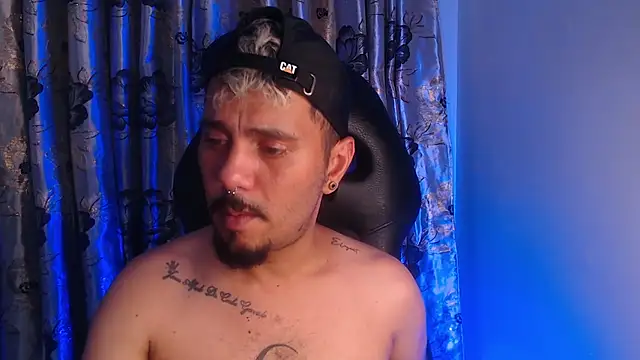 Snapshot of GSUS_PATRICK chatting on 10-26-25, 03:51 GSUS PATRICK online show from 10-26-25, 03:51