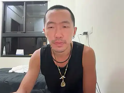 mrcaiziv online show from 10-18-25, 01:23