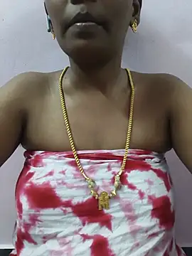 Snapshot of Tamil_Monika chatting on 06-12-26, 06:23 Tamil Monika online show from 06-12-26, 06:23