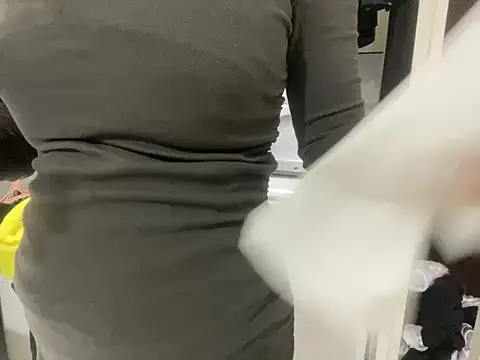 Toriyufu online show from 04-16-26, 01:39