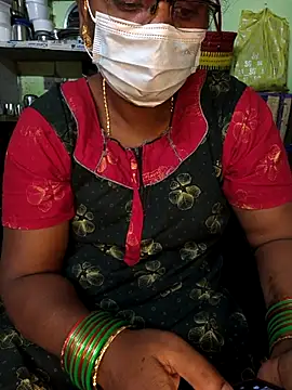 Tamilselviroja- online show from 02-20-26, 02:39