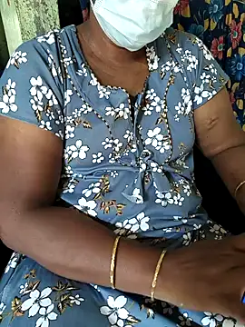 Tamilselviroja- online show from 04-13-26, 03:34