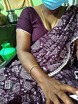 Snapshot of Tamilselviroja- chatting on 05-09-26, 03:06 Tamilselviroja- online show from 05-09-26, 03:06