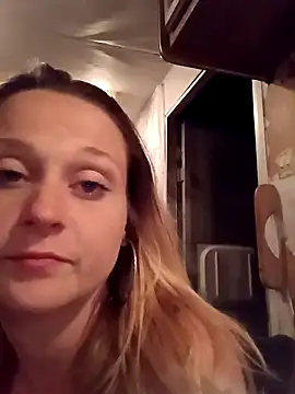 Queen2454 online show from 03-29-26, 06:13