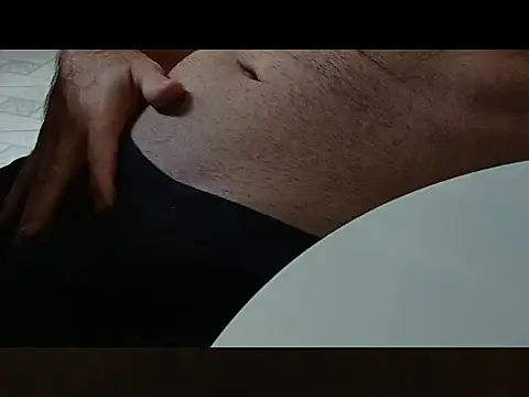 Snapshot of Garoto018 chatting on 02-24-26, 05:33 Garoto018 online show from 02-24-26, 05:33