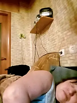 Snapshot of Apeesynka55211 chatting on 03-20-26, 02:38 Apeesynka55211 online show from 03-20-26, 02:38