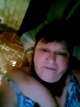 Snapshot of Apeesynka55211 chatting on 03-22-26, 05:22 Apeesynka55211 online show from 03-22-26, 05:22