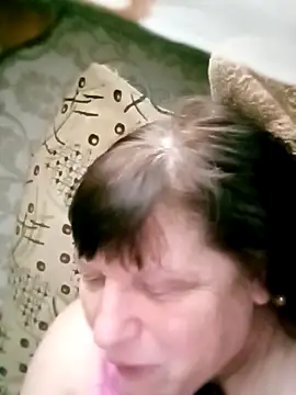 Snapshot of Apeesynka55211 chatting on 03-28-26, 03:44 Apeesynka55211 online show from 03-28-26, 03:44