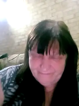 Snapshot of Apeesynka55211 chatting on 03-29-26, 04:07 Apeesynka55211 online show from 03-29-26, 04:07