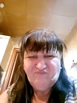 Snapshot of Apeesynka55211 chatting on 03-30-26, 06:53 Apeesynka55211 online show from 03-30-26, 06:53