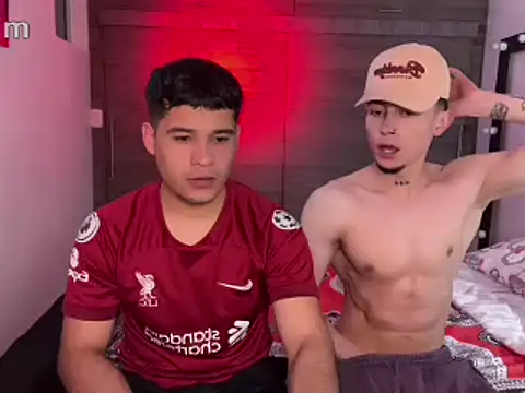 strongManLatino online show from 03-05-26, 03:13