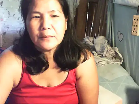 Snapshot of milagrose_rose chatting on 10-27-25, 11:41 milagrose rose online show from 10-27-25, 11:41